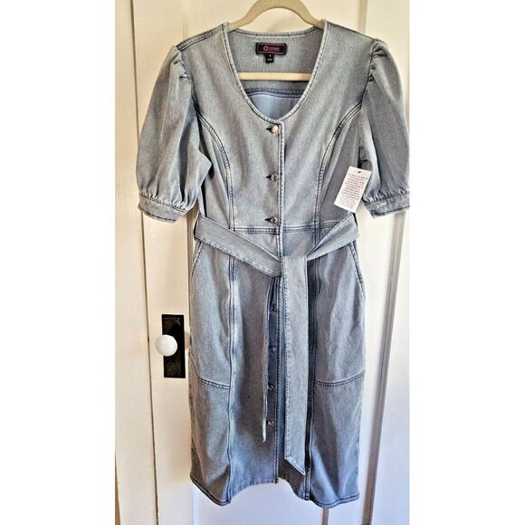 Christian Siriano Dresses & Skirts - NWT C wonder Christian Siriano buttoned‎ stretch denim midi shirt belte dress S